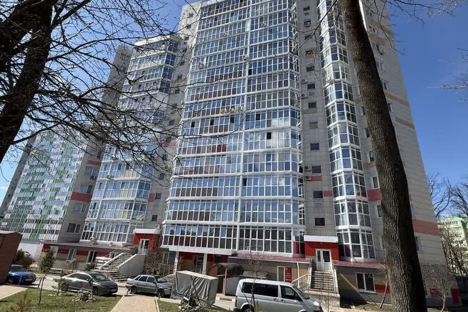 Продаётся 3-комнатная квартира, 91 м²