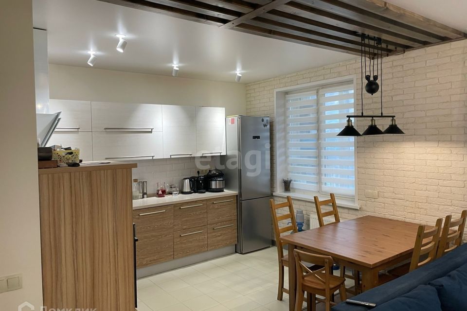 Продаётся 3-комнатная квартира, 75 м²