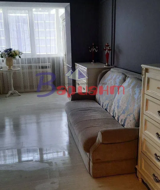 Продаётся 4-комнатная квартира, 105.7 м²