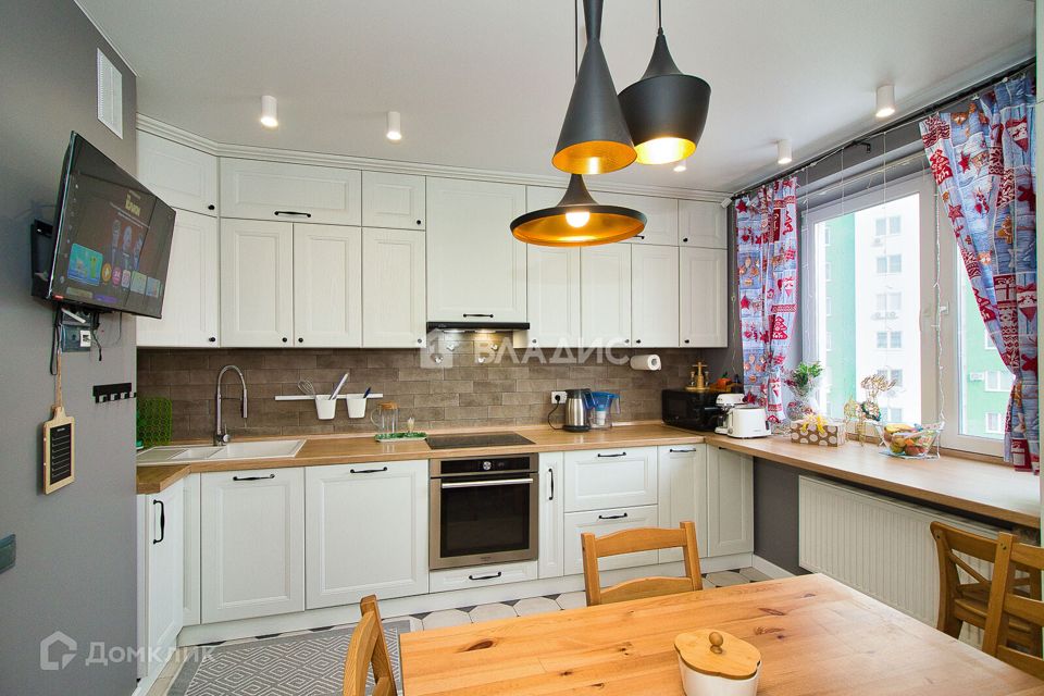 Продаётся 2-комнатная квартира, 52.3 м²