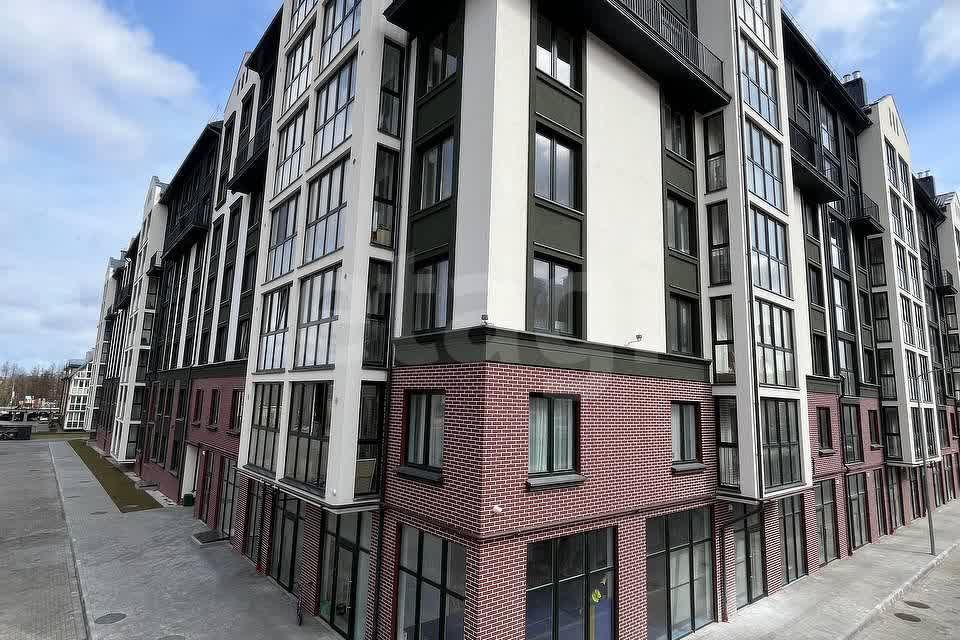 Продаётся 2-комнатная квартира, 90 м²
