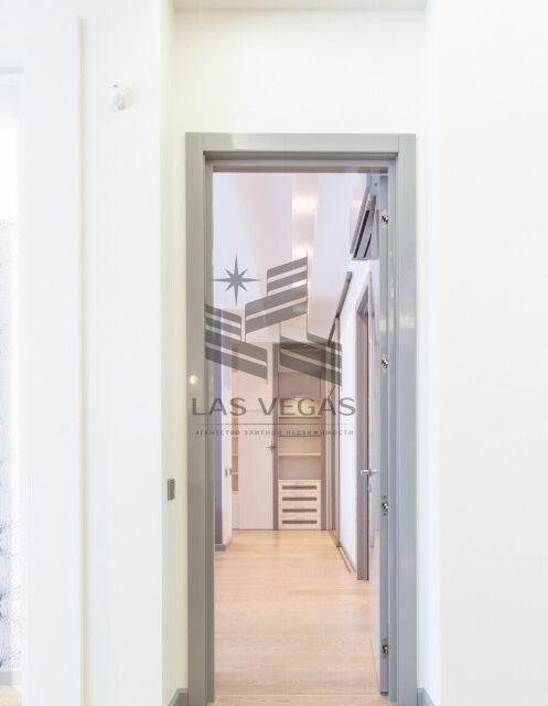 Сдаётся 5-комнатная квартира, 157 м²