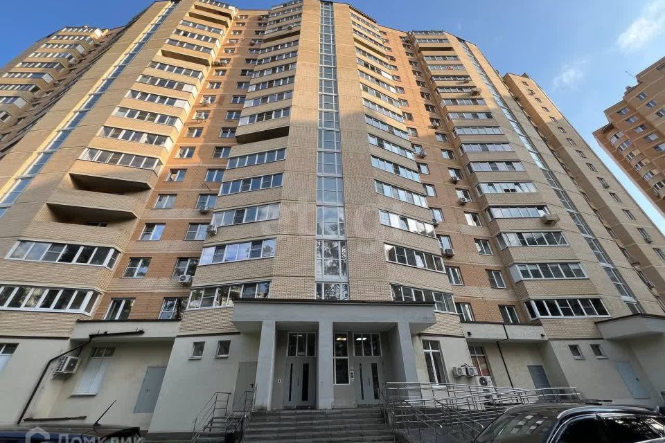 Продаётся 2-комнатная квартира, 58.7 м²