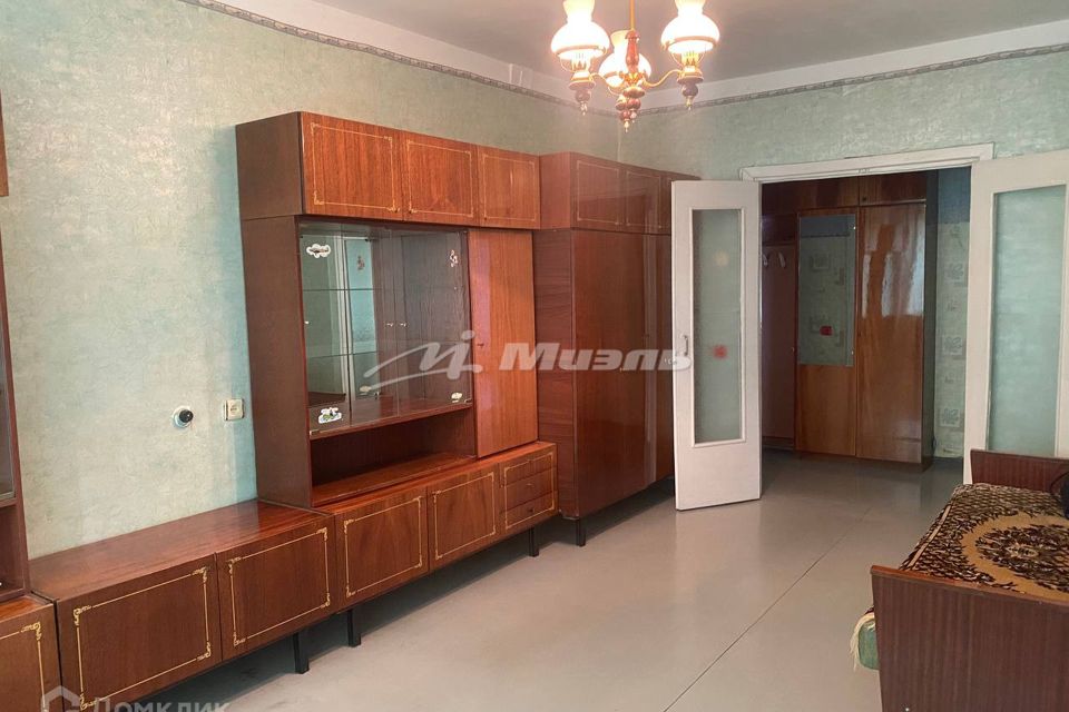 Продаётся 3-комнатная квартира, 63.7 м²