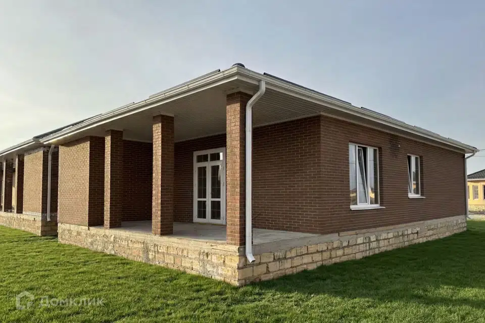 Продаётся 1-этажный дом, 105 м²