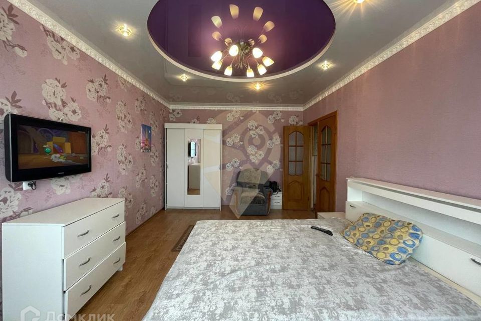 Продаётся 4-комнатная квартира, 80.4 м²