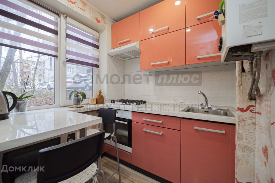 Продаётся 2-комнатная квартира, 41.8 м²