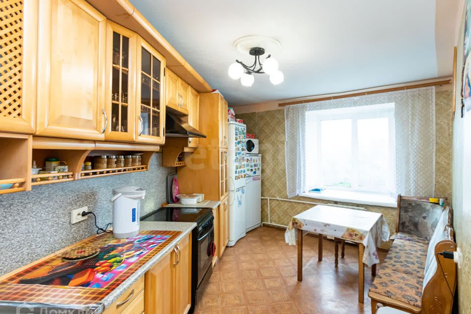 Продаётся 4-комнатная квартира, 87.6 м²
