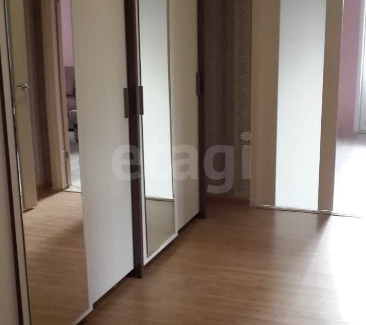 Продаётся 2-комнатная квартира, 62.6 м²