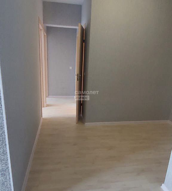 Продаётся 1-комнатная квартира, 56.5 м²