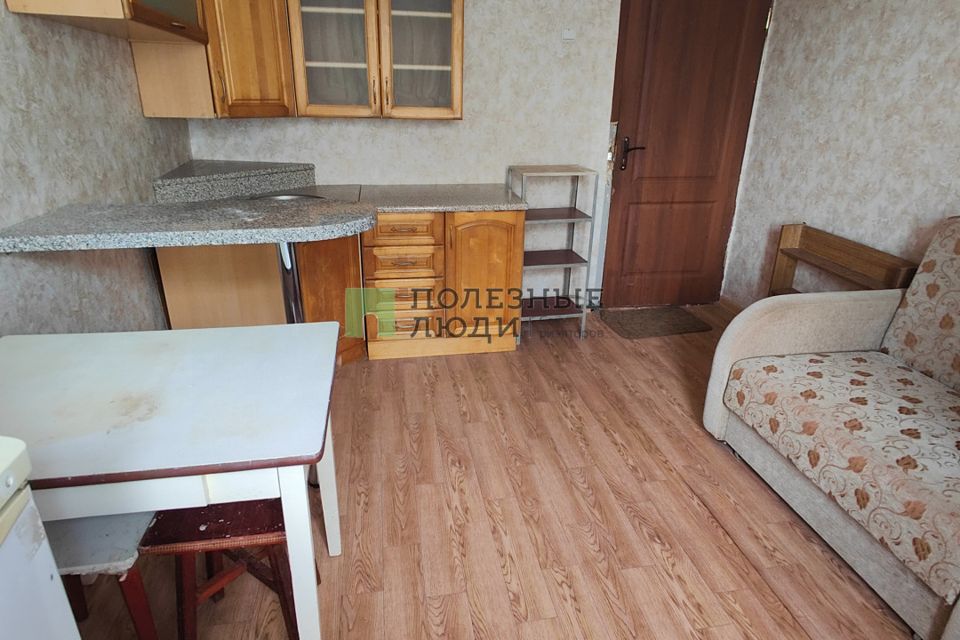 Продаётся комната в 4-комн. квартире, 11.4 м²