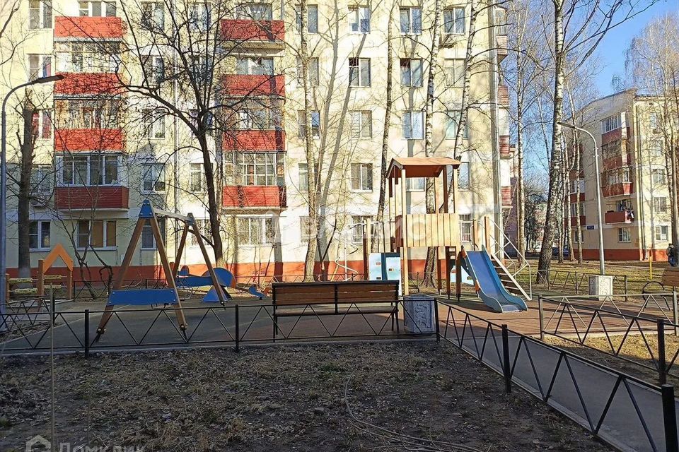 Продаётся 1-комнатная квартира, 32 м²