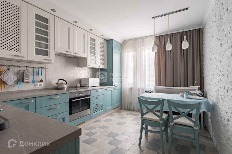 Продаётся 3-комнатная квартира, 76.9 м²