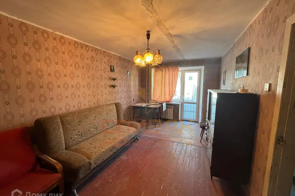 Продаётся 3-комнатная квартира, 56.1 м²