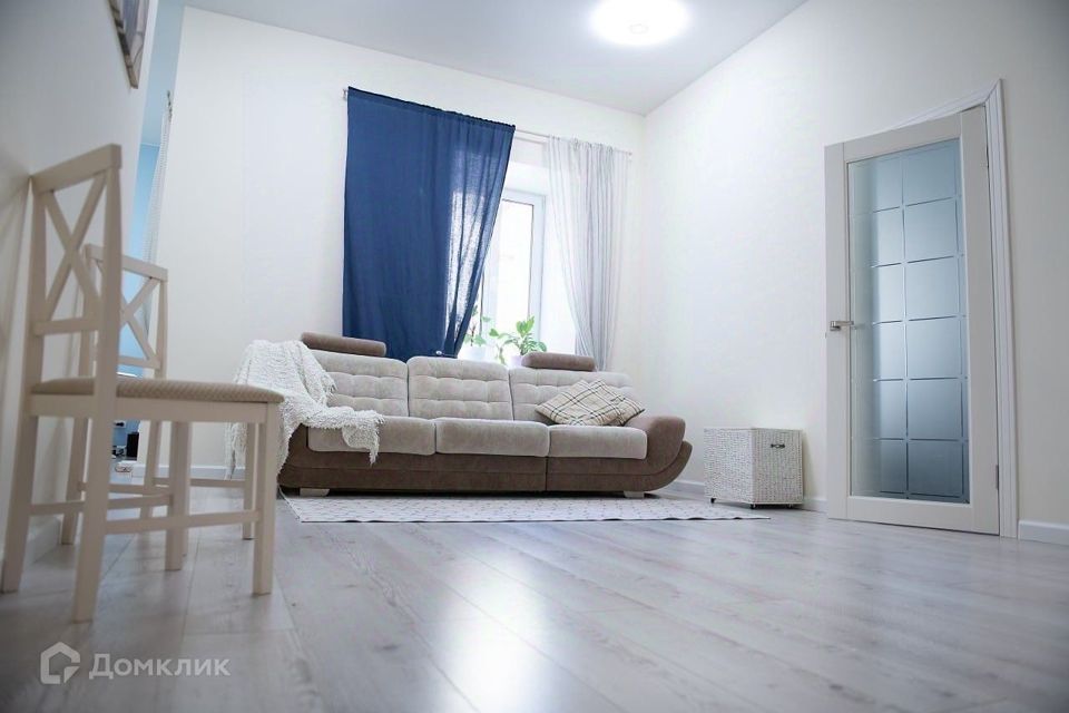 Сдаётся 2-комнатная квартира, 62 м²
