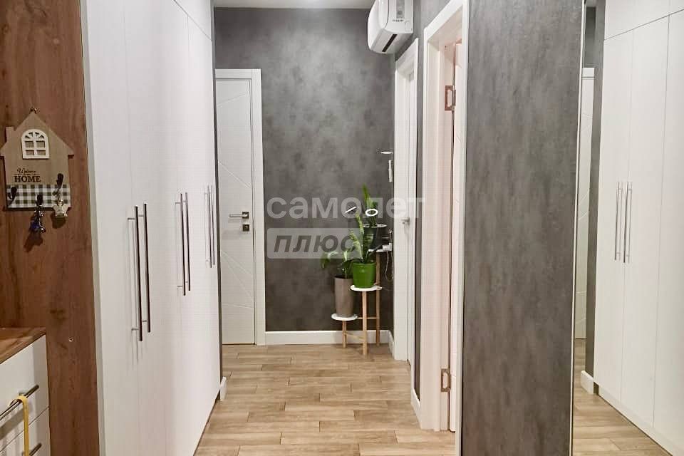 Продаётся 2-комнатная квартира, 63.5 м²