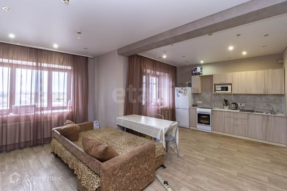 Продаётся 1-комнатная квартира, 58.9 м²