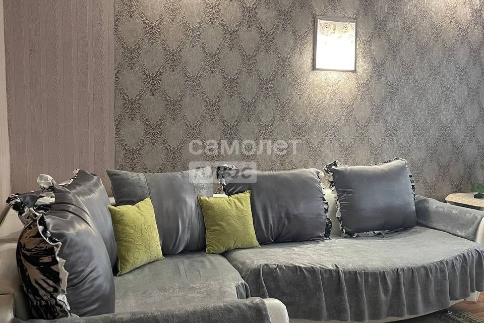 Продаётся 2-комнатная квартира, 55.4 м²