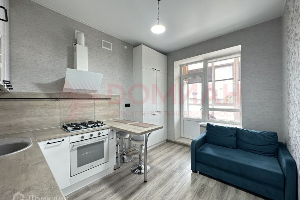 Продаётся 1-комнатная квартира, 38 м²