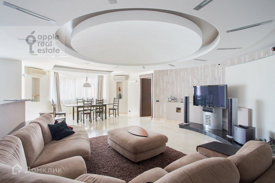 Сдаётся 5-комнатная квартира, 233 м²