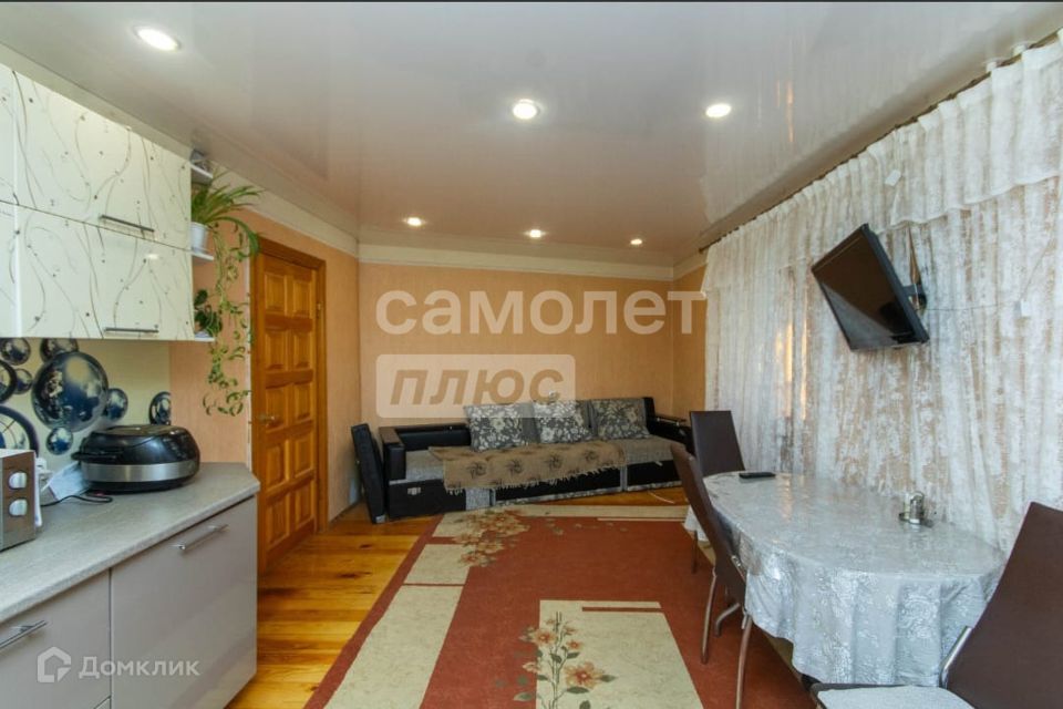Продаётся 4-комнатная квартира, 92.6 м²