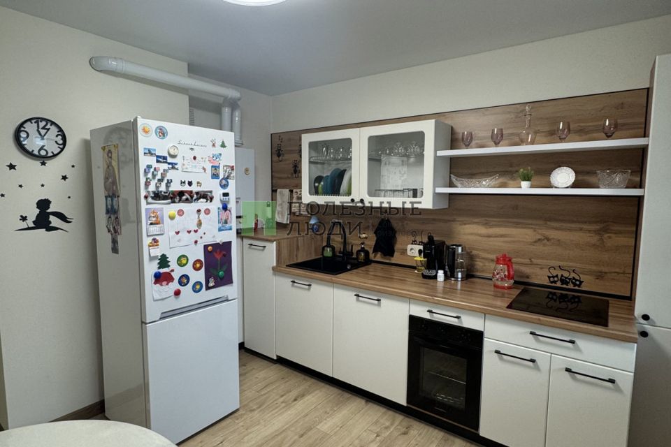 Продаётся 2-комнатная квартира, 55.6 м²