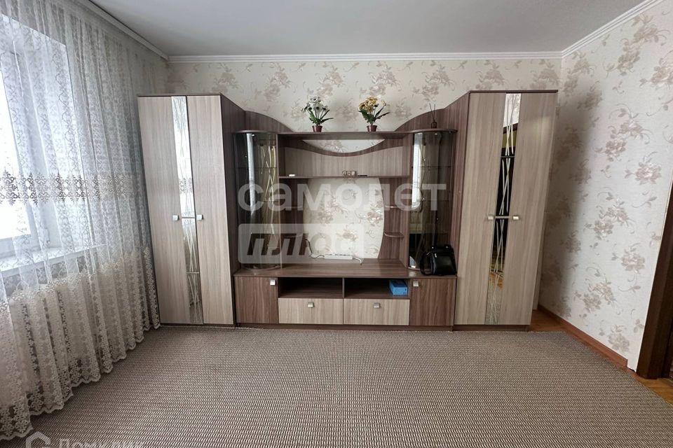 Сдаётся 2-комнатная квартира, 49.8 м²