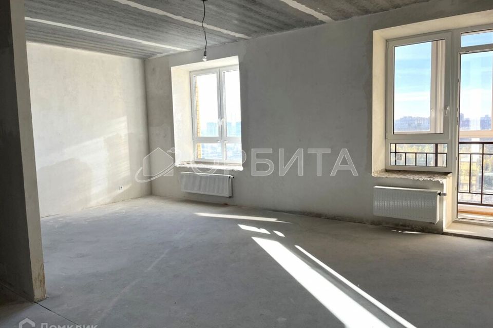 Продаётся 3-комнатная квартира, 112.9 м²