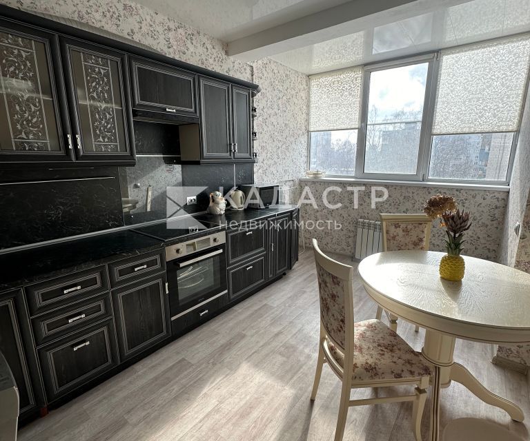 Продаётся 1-комнатная квартира, 37.5 м²