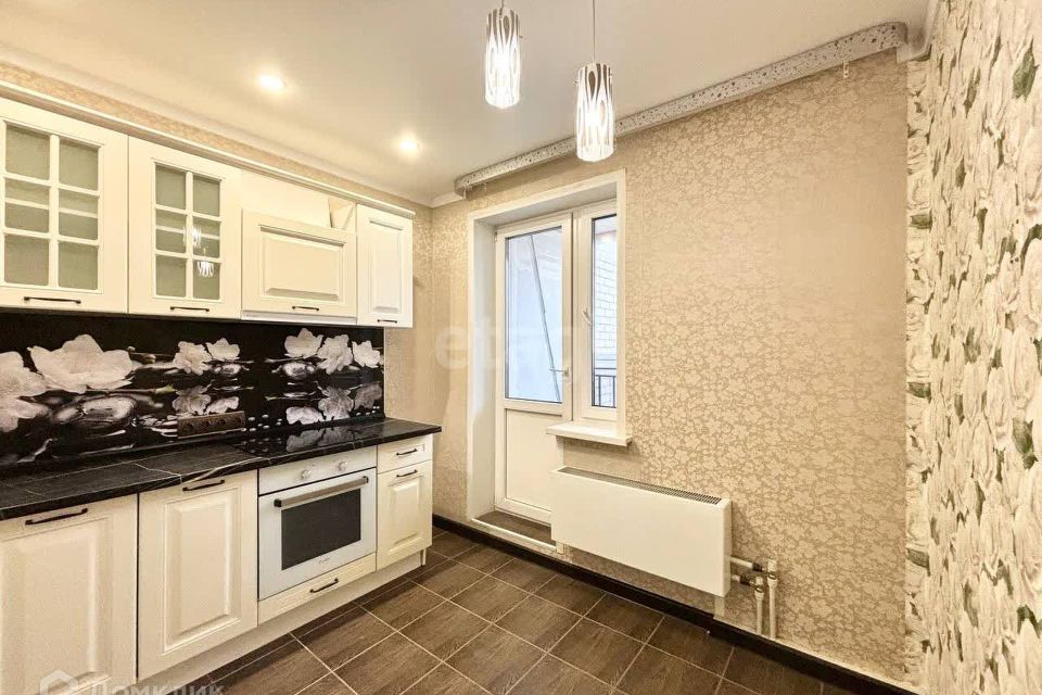 Продаётся 1-комнатная квартира, 37.7 м²
