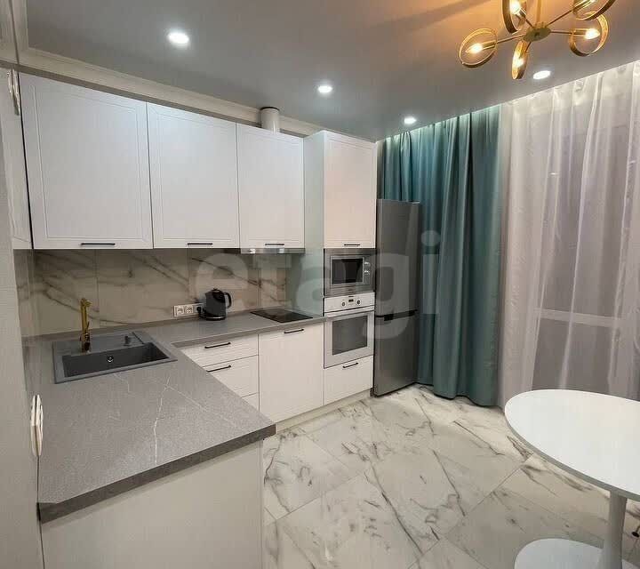 Сдаётся 2-комнатная квартира, 42 м²