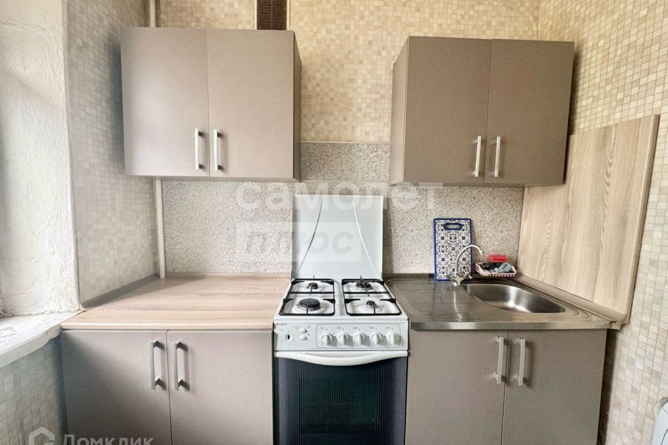 Продаётся 3-комнатная квартира, 53.8 м²