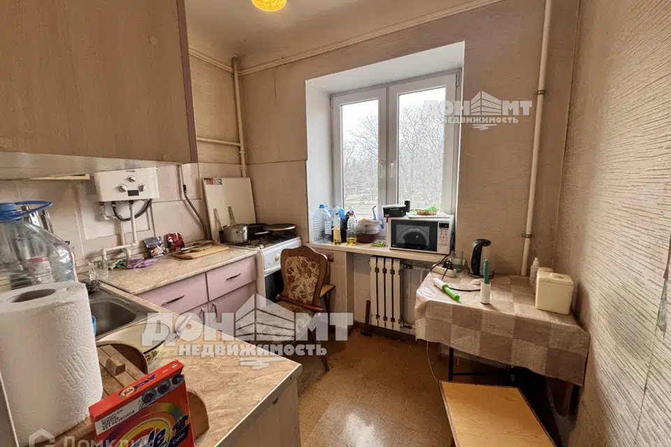 Продаётся 3-комнатная квартира, 54.6 м²