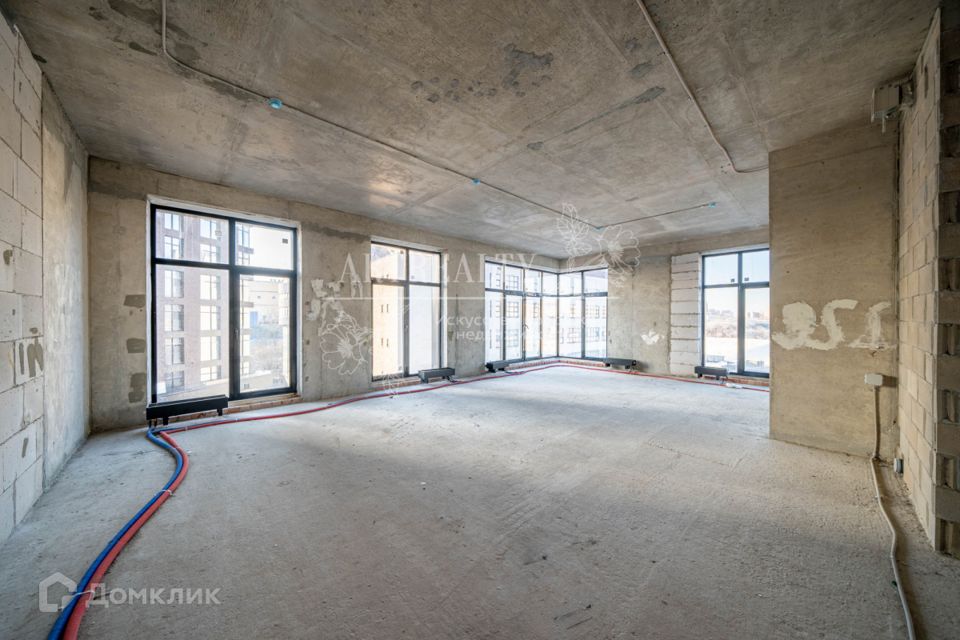 Продаётся 3-комнатная квартира, 65.6 м²