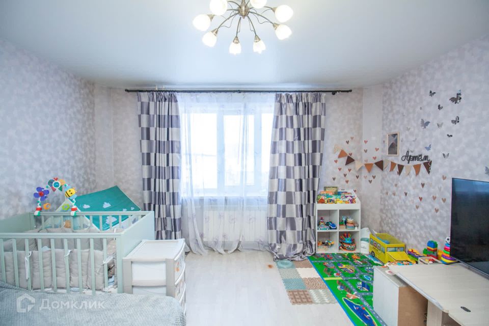 Продаётся 1-комнатная квартира, 41 м²