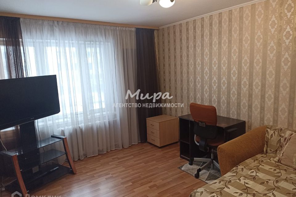 Сдаётся 2-комнатная квартира, 42.4 м²