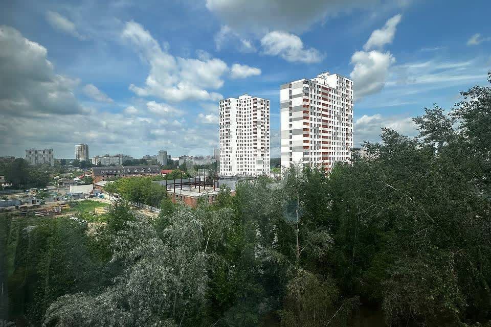 Продаётся 2-комнатная квартира, 64.9 м²