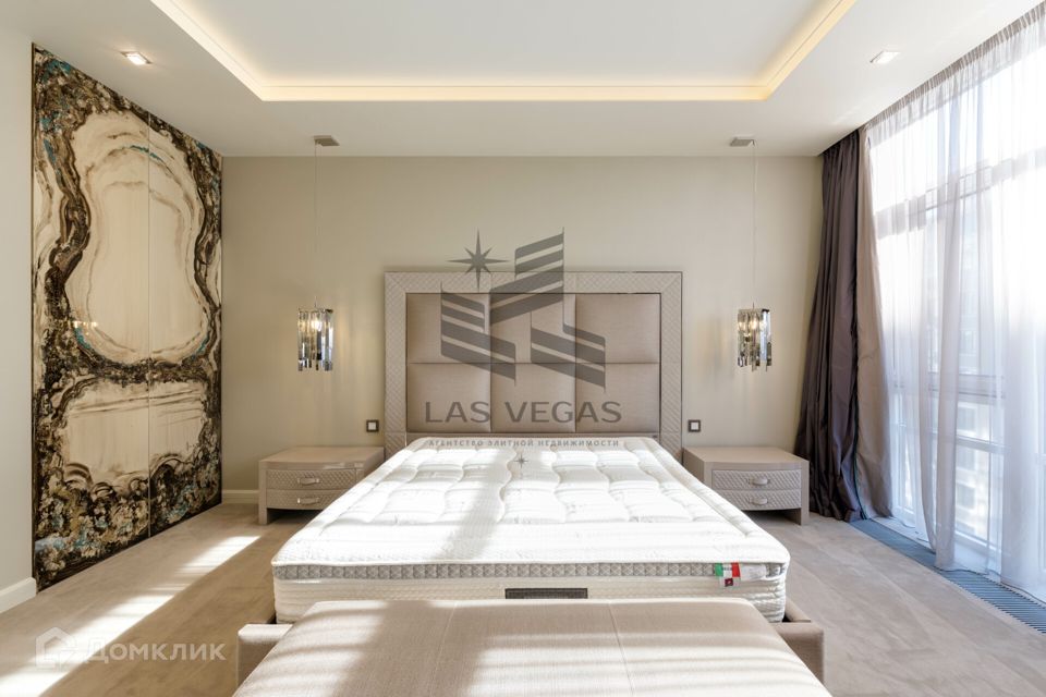 Сдаётся 4-комнатная квартира, 115 м²