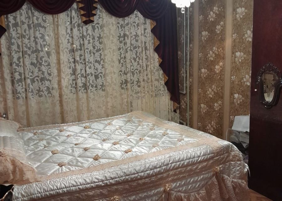 Продаётся 4-комнатная квартира, 80.4 м²