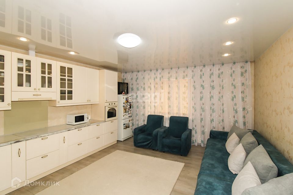 Продаётся 2-комнатная квартира, 79 м²