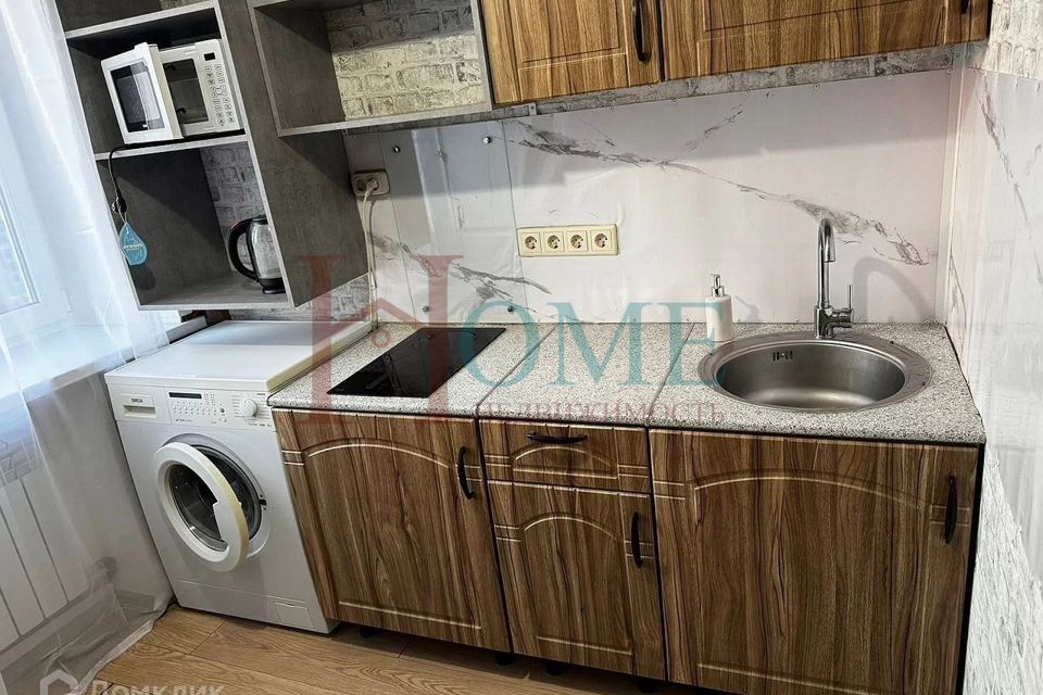 Сдаётся 2-комнатная квартира, 38 м²