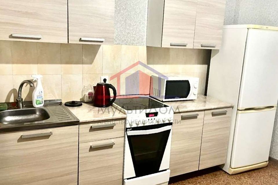 Сдаётся 1-комнатная квартира, 44 м²