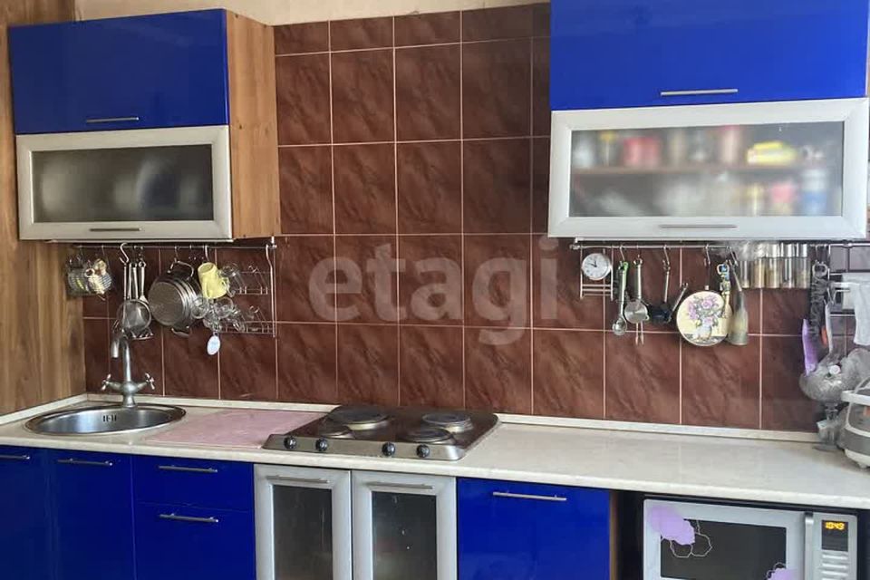 Продаётся 3-комнатная квартира, 64.7 м²