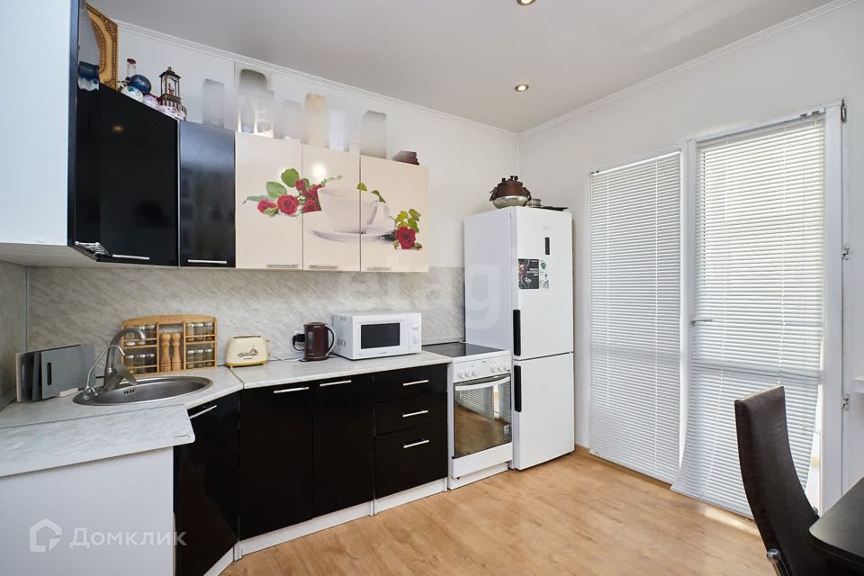 Продаётся 2-комнатная квартира, 56.3 м²