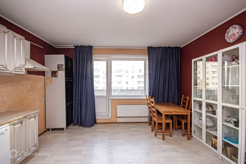 Продаётся 4-комнатная квартира, 86.8 м²