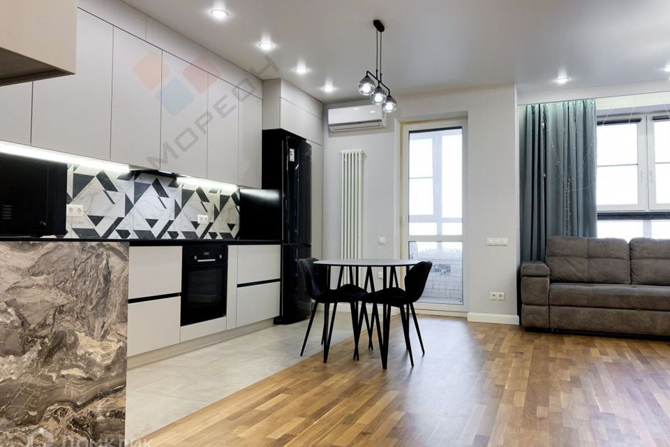 Продаётся 2-комнатная квартира, 65.6 м²