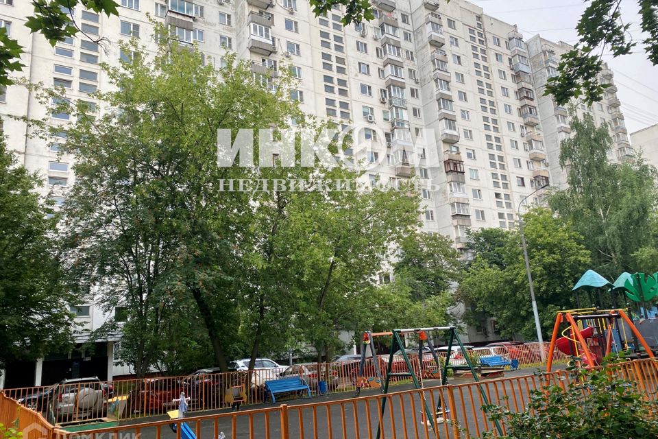 Продаётся комната в 3-комн. квартире, 17.8 м²