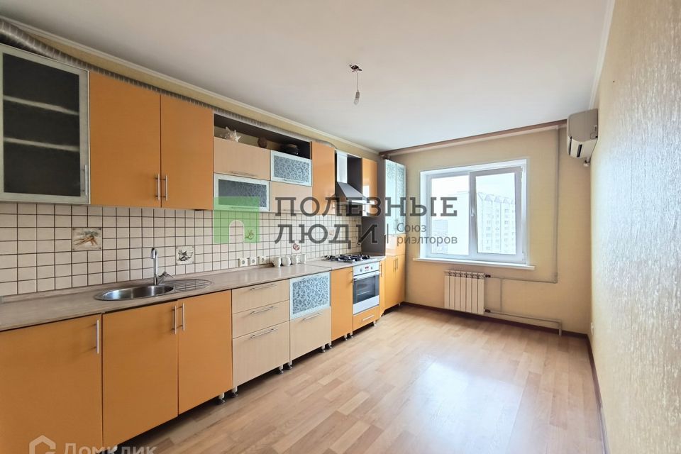 Продаётся 3-комнатная квартира, 81 м²