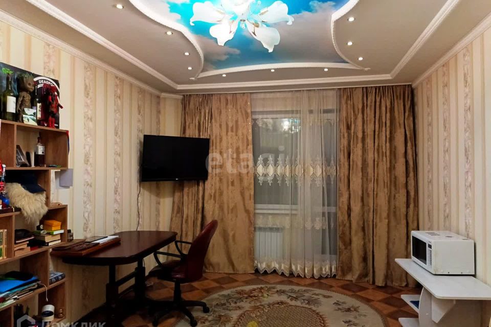 Продаётся 3-комнатная квартира, 64.1 м²