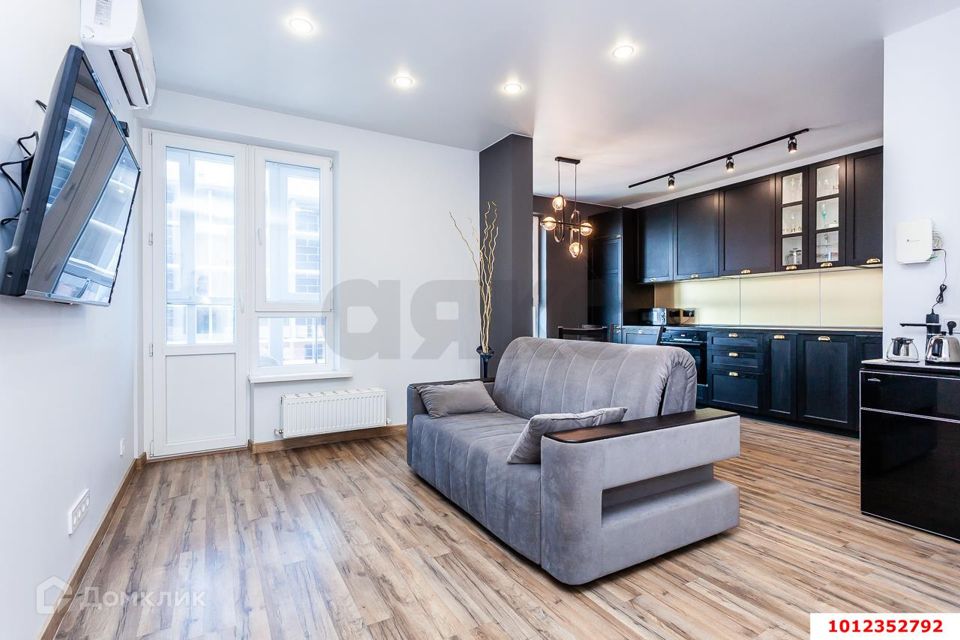 Продаётся 2-комнатная квартира, 78.1 м²